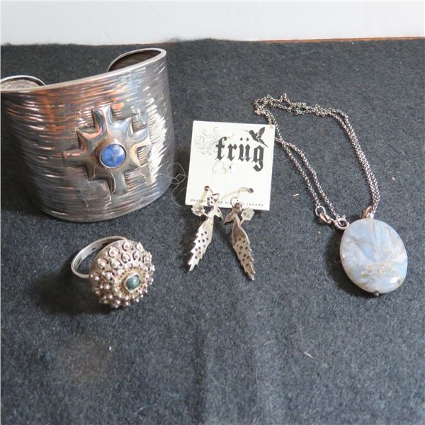 STERLING SILVER lot.  Beautiful bracelet, ring, chain with rock pendant and brand new earrings.