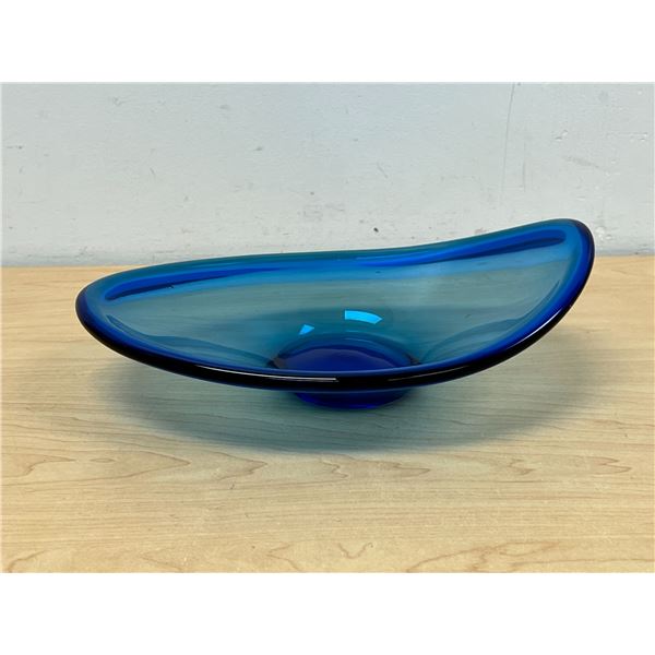Mid Century Art Glass Centerpiece / Dish - Approx: 7.5x11"
