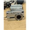 Image 3 : Pentax Optio SV Digital Camera 5 Mega pixels 5x Optical Zoom & Accessories as pictured