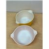 Image 4 : Orange & Yellow Pyrex Round Casseroles (no lids) - 1.5Pt and 1 Qt