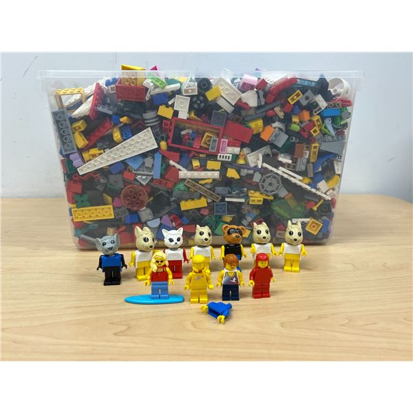 Lot of Lego Pieces & Minifigs as pictured - container approx: 14x11.5" and 8"T