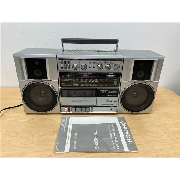 Hitachi TRK-9100HC Radio Cassette Boombox