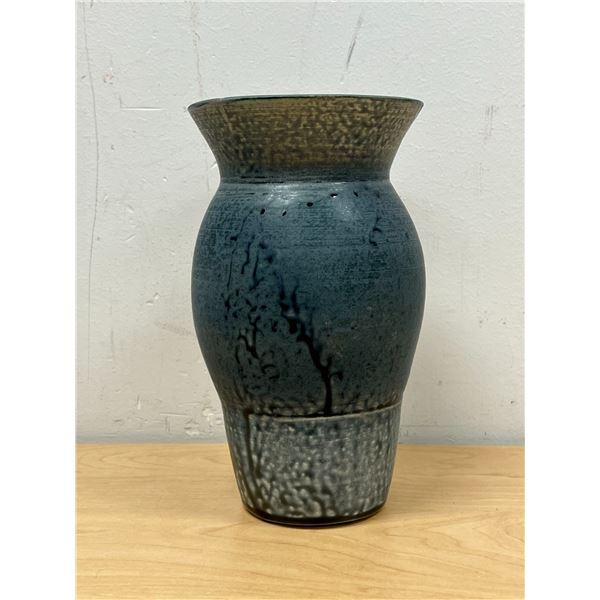 Nice Studio Art Pottery Vase - Approx: 7.5"T 4.5"W
