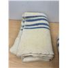 Image 3 : 2 Blue Striped Wool Blankets - good condition - Approx: 80x62"