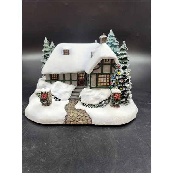 Thomas Kinkade Hawthorne Village "Christmas Cottage" Light Up House Décor