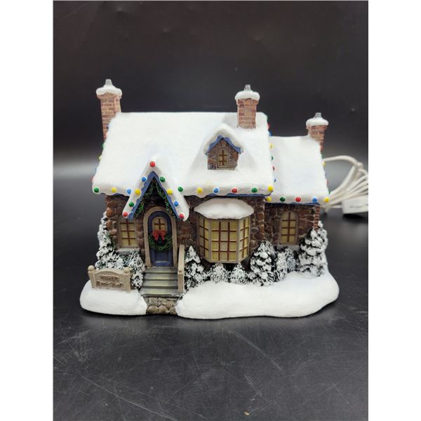 Thomas Kinkade Hawthorne Village "Village Books" Light Up House Décor