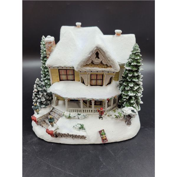 Thomas Kinkade Hawthorne Village "Victorian Homestead" Light Up House Décor