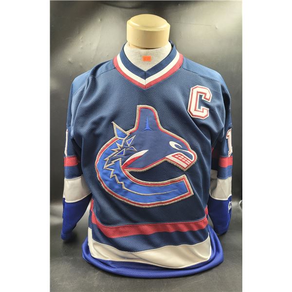 NHL Canucks Messier #11 Jersey