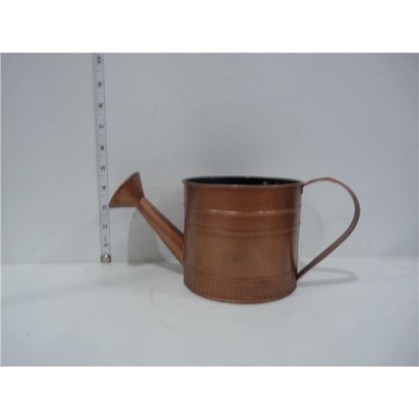 VINTAGE GALVANIZED METAL WATERING CAN