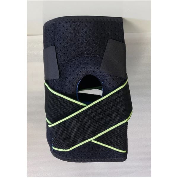 KNEE BRACE WITH SIDE STABILIZEERS AND PATELLA GEL PADS FOR KNEE SUPPORT NEW
