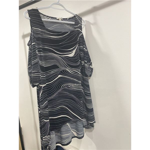 WOMENS LAURA PLUS SIZE DRESS FOR SUMMER BEACH SLEEVELESS TANK DRESS WITH POCKET SIZE 2X NEW