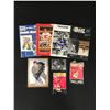 Image 1 : VINTAGE NHL PROGRAMS AND COLLECTIBLES LOT