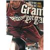 Image 2 : GRANT HILL SIGNED SPORTING NEWS MAGAZINE (RED CARPET COA)