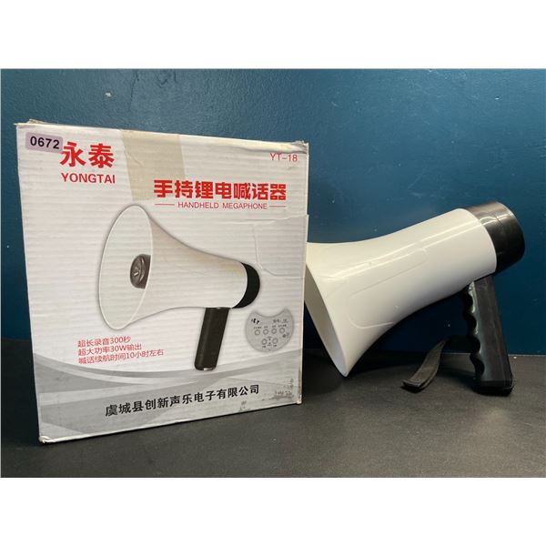 Lot of 1 Handheld Megaphone - Brand New! Great for Events, Sports Games, etc.