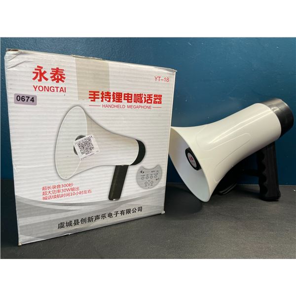 Lot of 1 Handheld Megaphone - Brand New! Great for Events, Sports Games, etc.
