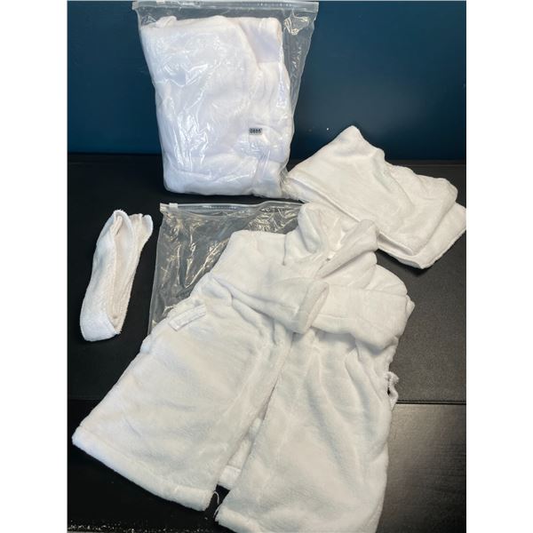 Lot of 2 Baby Bathrobes - Infant Bathrobe Sets - White - Brand New (Newborn Size)