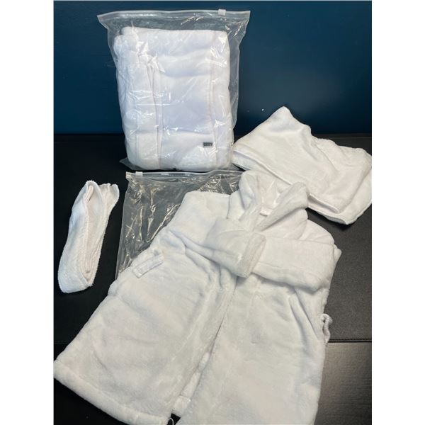 Lot of 2 Baby Bathrobes - Infant Bathrobe Sets - White - Brand New (Newborn Size)