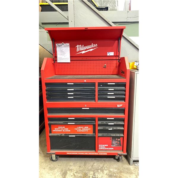 MILWAUKEE 46" 16 DRAWER STEEL MOBILE CABINET + CHEST COMBO WITH CONTENTS & A 1800 LBS TOTAL WEIGHT