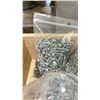 Image 2 : LARGE GROUP OF BAGGED ASSORTED SIZE TEK SCREWS, SHEET METAL SCREWS & MACHINE SCREWS