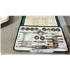 Image 2 : GROUP OF ASSORTED TAP & DIE PARTIAL SETS