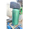 Image 4 : SPEEDAIRE CAST IRON SERIES 4B221 GREEN INDUSTRIAL AIR COMPRESSOR