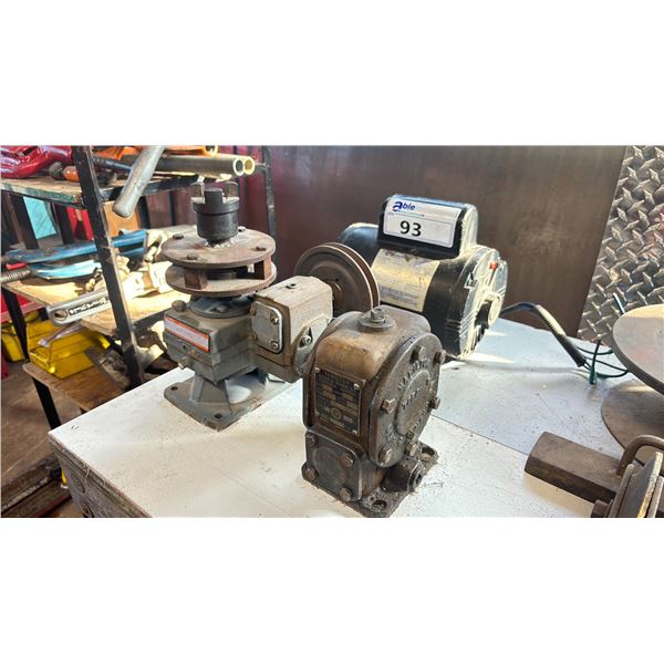 2 GEAR REDUCTION BOXES WITH ELECTRIC MOTOR
