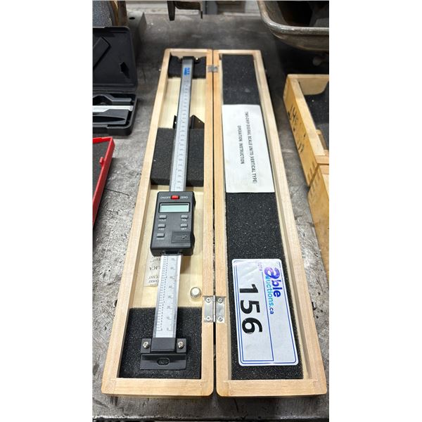 TTC TWO-CHIP DIGITAL SCALE UNITS ( VERTICAL TYPE ) IN A WOODEN CASE