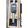 Image 3 : TTC TWO-CHIP DIGITAL SCALE UNITS ( VERTICAL TYPE ) IN A WOODEN CASE