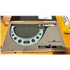Image 2 : MITUTOYO 5" - 6" MICROMETER IN A CASE