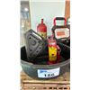 Image 5 : GROUP OF ASSORTED AUTOMOTIVE ITEMS - SNAP ON LED LIGHT, 2 BOTTLE JACKS, PAIR OF JACK STANDS, PICKUP