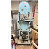 Image 1 : DELTA MILWAUKEE WOOD CUTTING BANDSAW ON A ROLLING PLATFORM BASE WITH EXTRA BLADES