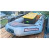 Image 8 : SEVY MARINA 310 INFLATABLE 10' BOAT WITH HARDWOOD PLANK FLOOR, SEAT, 2 OARS, FOOT PUMP & STORAGE