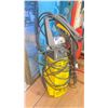 Image 1 : KARCHER 1750 PSI ELECTRIC PRESSURE WASHER WITH HOSE & WAND