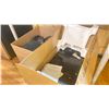 Image 9 : WHITE COUNTER HEIGHT TABLE FILLED WITH SMALL KITCHEN APPLIANCES - WHIRLPOOL INDUCTION COOKTOP,