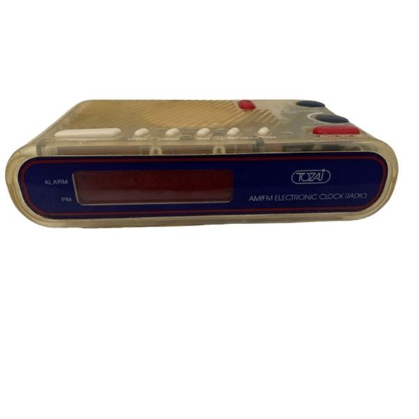 Father Stu Jacob (Cody Fern) Vintage am/fm radio Movie Props