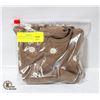 Image 1 : 3 NEW GEORGE MIXED SIZE FULL SNAP TOPS - 1 PREEMIE