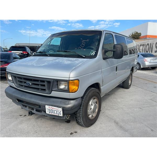 FORD E350 2004 APP  DUP/T-DON