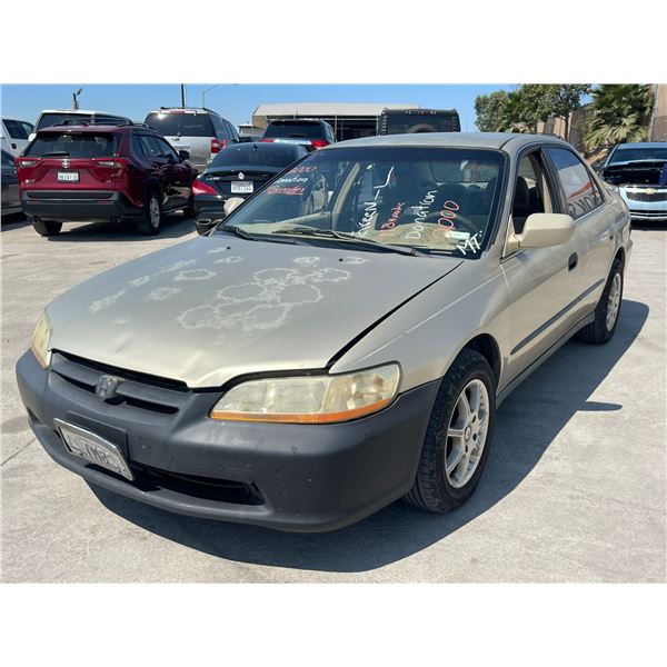 HOND ACCORD 2000 T-DONATION