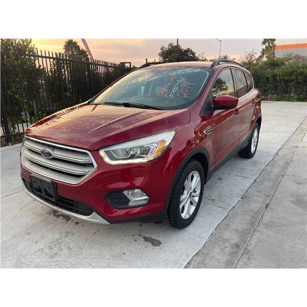 FORD ESCAPE 2019 O/S- T-REPO- 2 DAYS