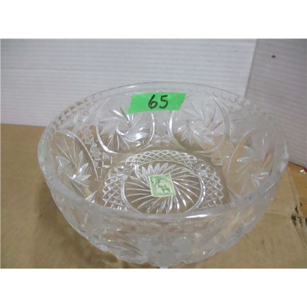 ESTATE/COLLECTABLE:  8" FOOTED CRYSTAL BOWL