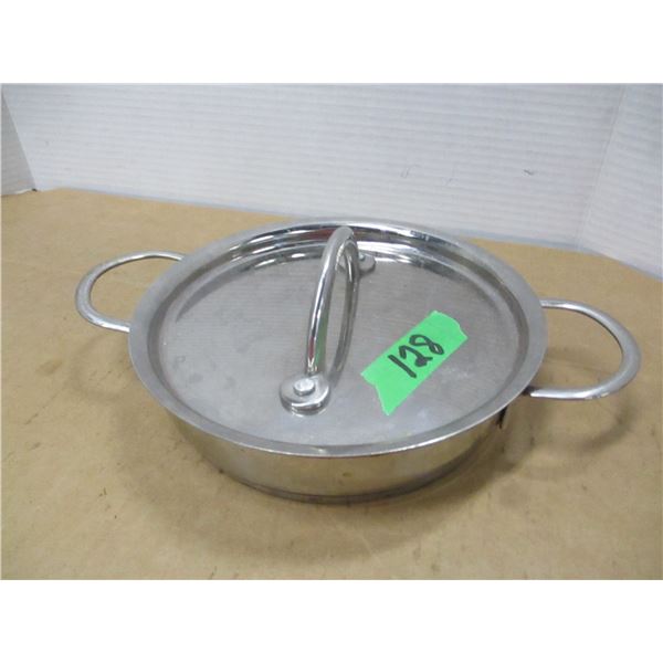 ESTATE:  7" X 2" POT C/W LID