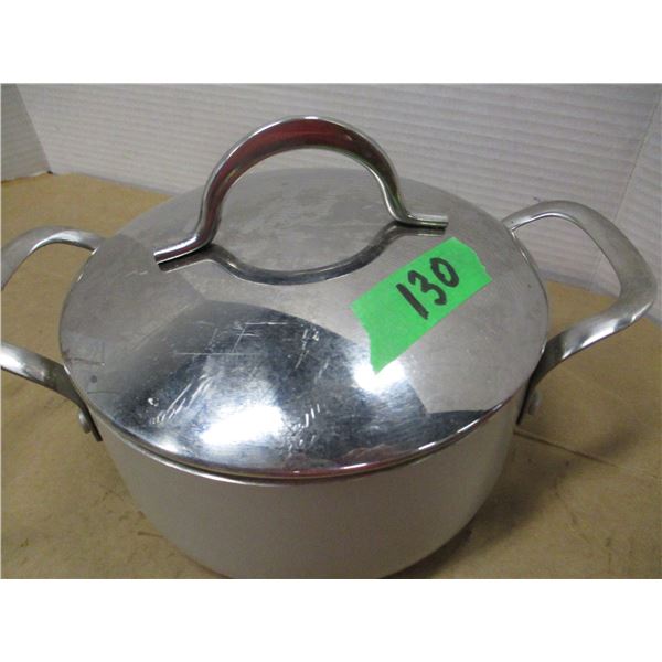 ESTATE:  8" POT C/W LID