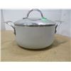 Image 2 : ESTATE:  8" POT C/W LID