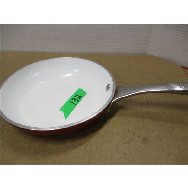 ESTATE:  8" FRYING PAN