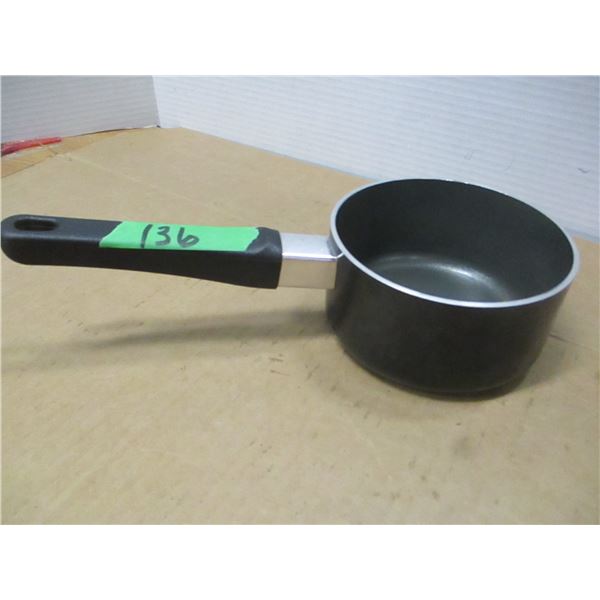 ESTATE:  5" POT (NO LID)