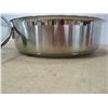 Image 3 : ESTATE:  8" POT C/W LID