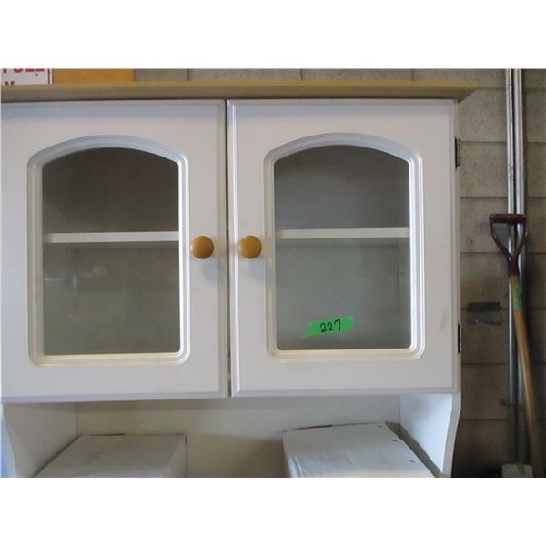 ESTATE:  WHITE CUPBOARD/CHINA CABINET