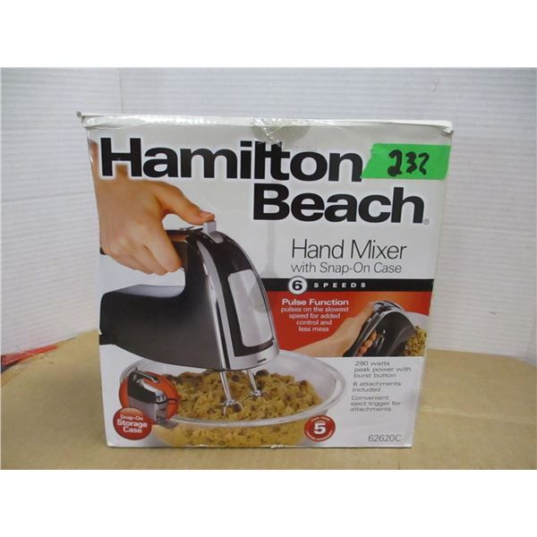 ESTATE:  HAMILTON BEACH MIXER IN ORIGINAL BOX