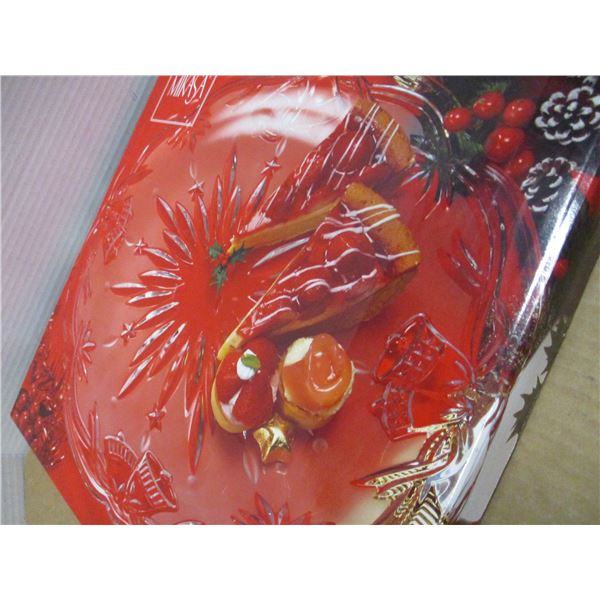 ESTATE:  MIKASA PLATTER IN ORIGINAL BOX