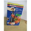 Image 1 : ESTATE:  MANUAL STARFRIT MEAT GRINDER IN ORIGINAL BOX